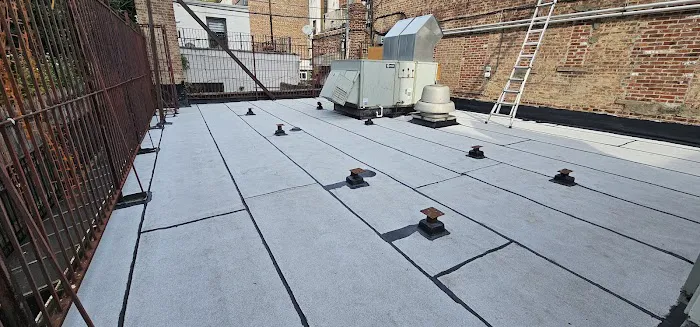 Hallock-Quality Roofing Picture 7