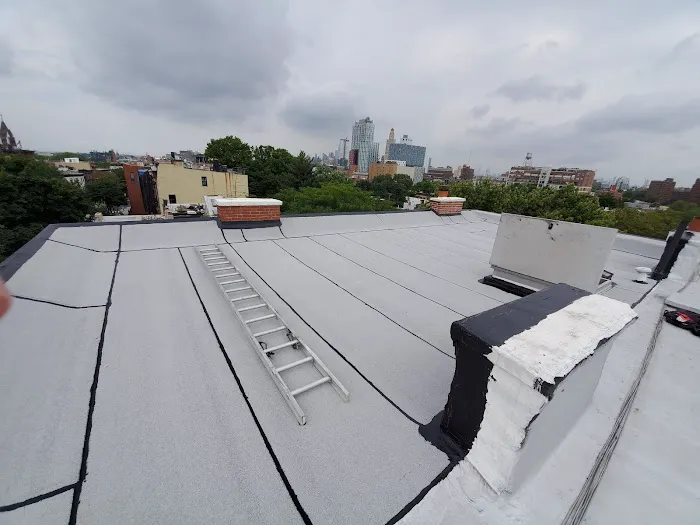 Hallock-Quality Roofing Picture 10