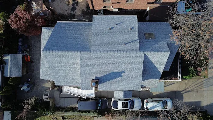 Maspeth Contracting Corp. dba Maspeth Roofing & Siding Picture 9