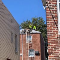 Tom Holden Roofing ico