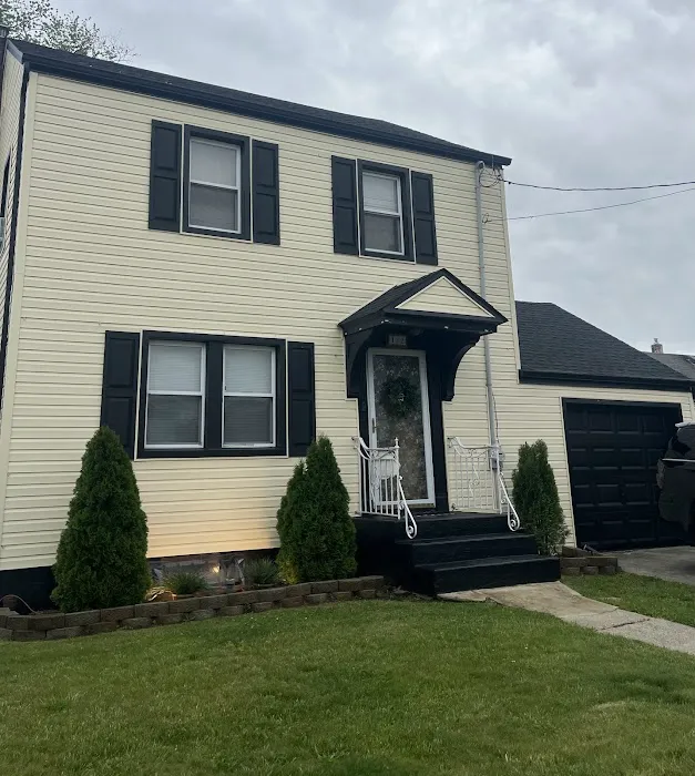 ROOFITT | Roofing & Siding Specialists Picture 1