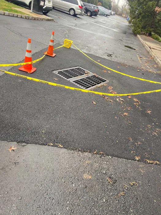 Deans roofing & paving Picture 2