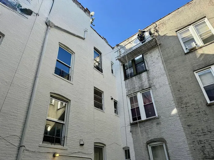 Rose Roofers Picture 6