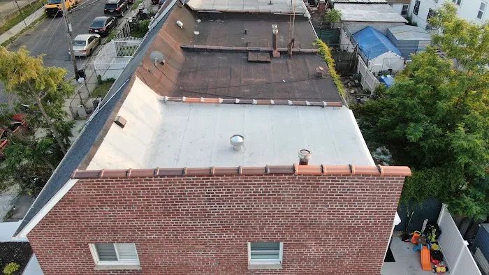Royal Crown Roofing & Construction - Brooklyn NY Picture 4