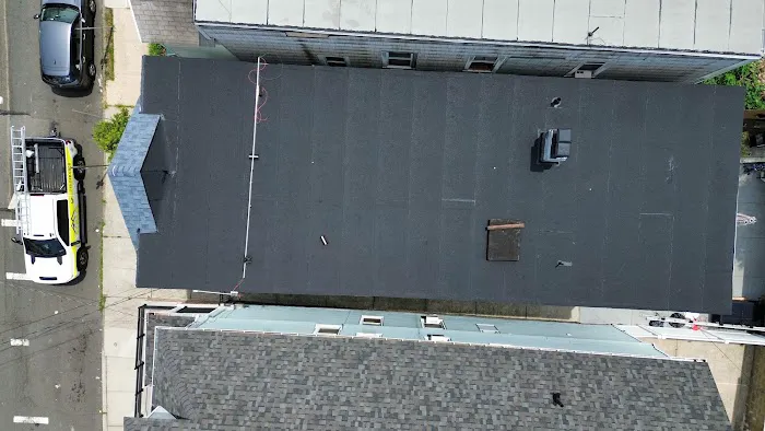 KNA Roofing Picture 4