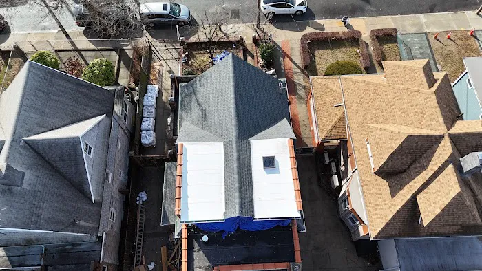 KNA Roofing Picture 5