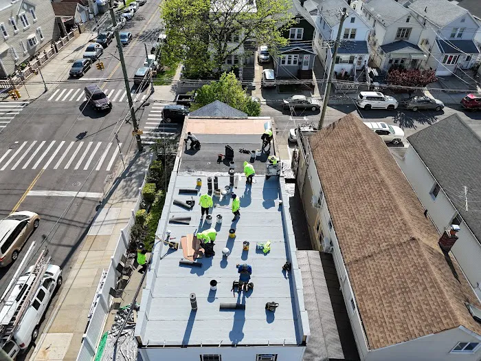 Power Roofing & Gutters Picture 2