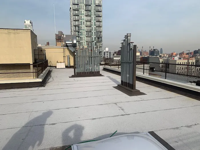 Roofing Repair Team Picture 5