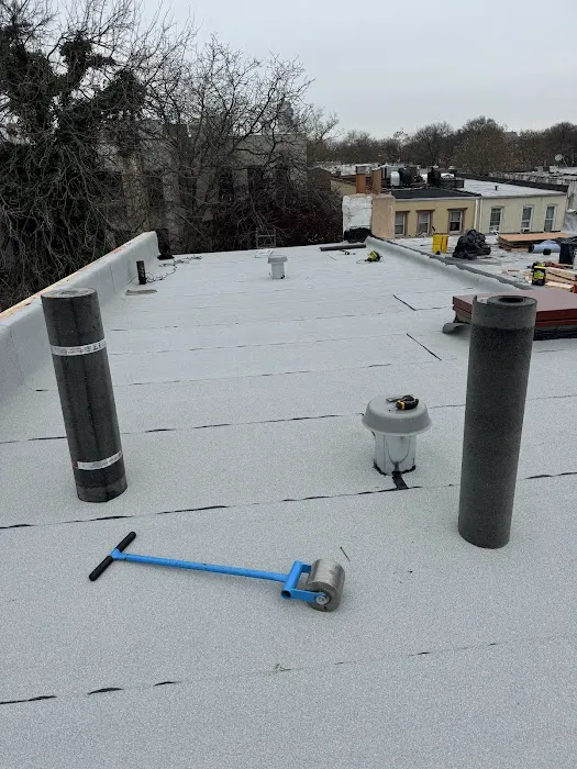 Power Roofing & Siding Manhattan Picture 1