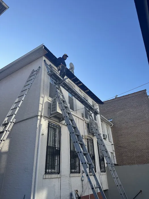 Power Roofing & Siding Manhattan Picture 8