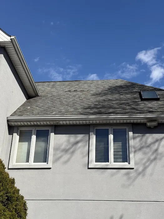 CALCO ROOFING / SEAMLESS GUTTERS Picture 2