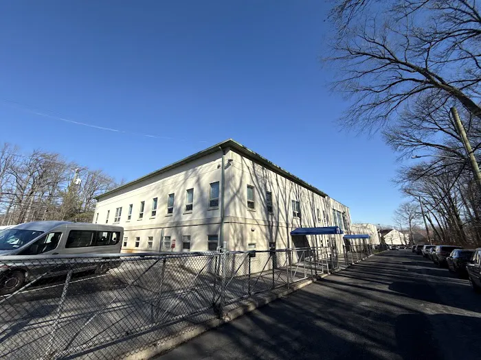 CALCO ROOFING / SEAMLESS GUTTERS Picture 6