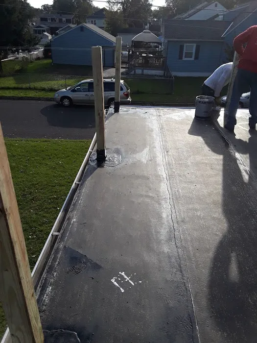 H. Recinos Roofing Contractors Picture 5