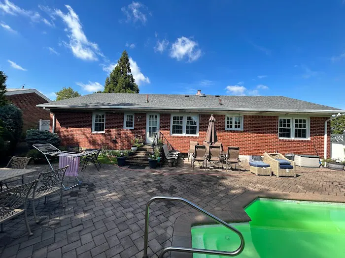 Royal Crown Roofing & Construction Picture 4