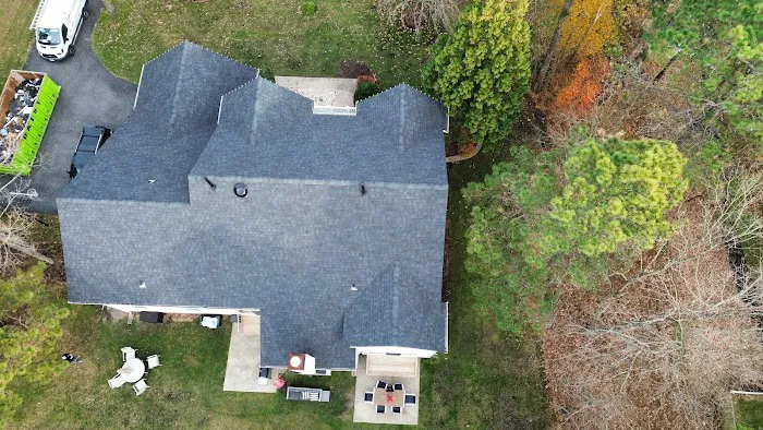 Everlast Roofing & Gutters Picture 1