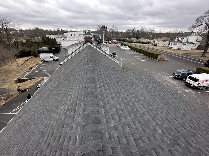 Monarch roofing&construction Picture 7