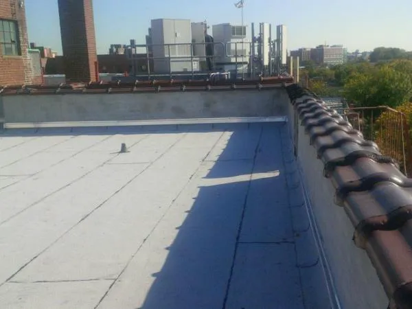 Brooklyn Roofer And Seamless Gutters Picture 1