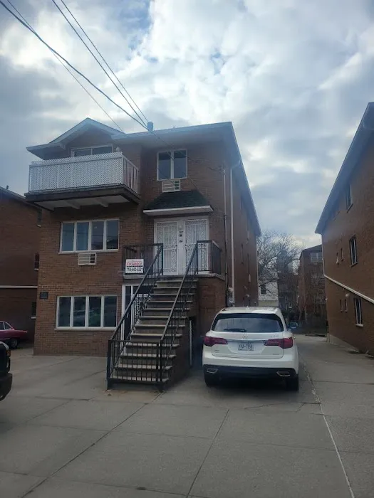 Brooklyn Roofer And Seamless Gutters Picture 2