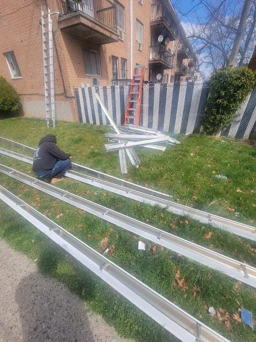 Brooklyn Roofer And Seamless Gutters Picture 9