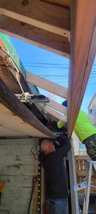 Brooklyn Roofer And Seamless Gutters Picture 10