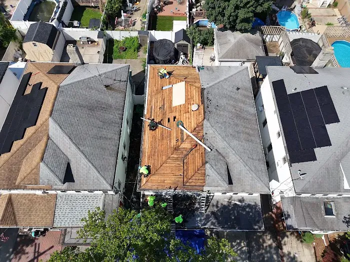 Power Roofing & Siding Brooklyn Picture 3