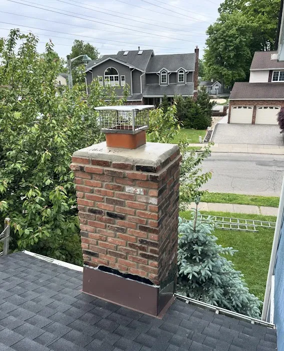 Superior Building & Roofing Picture 1