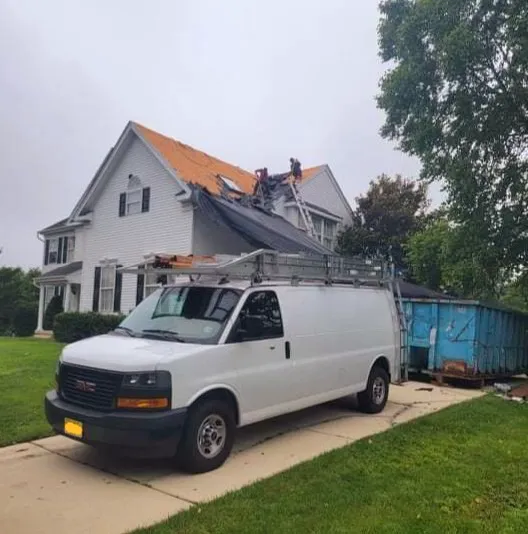 Good Hands Roofing, Siding & Gutters Picture 9