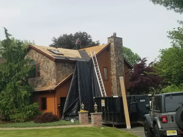 Good Hands Roofing, Siding & Gutters Picture 7