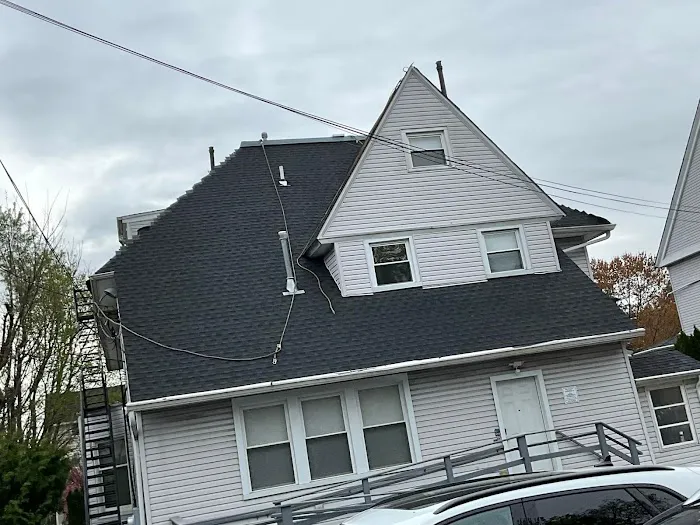 GUAMAN CONSTRUCTION SERVICE LLC Picture 2