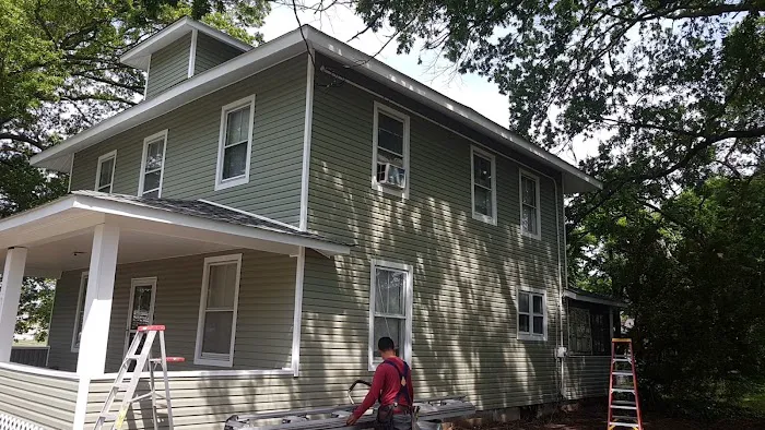 Swedemount Roofing & Siding Picture 3