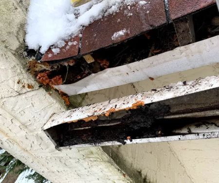 ROOFING / SEAMLESS GUTTERS CALCO