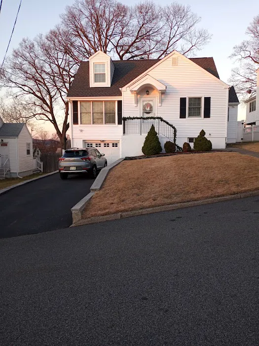 American Quality Roofing & Siding Picture 1