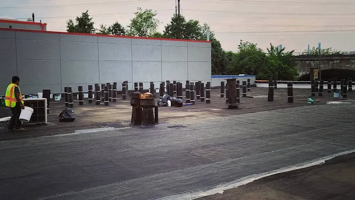 Platinum Roofing Picture 1