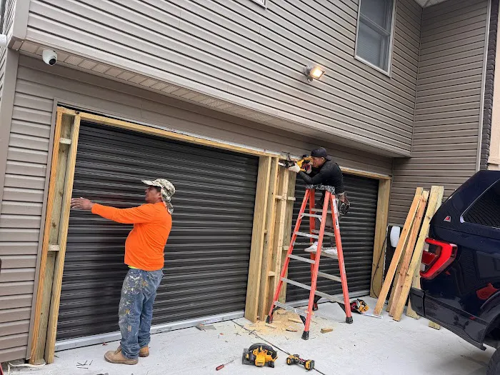 Frank Construction Corp Roofing&Gutters&Siding Picture 4