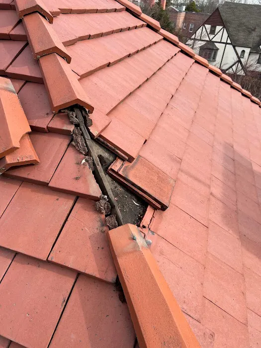 Frank Construction Corp Roofing&Gutters&Siding Picture 2