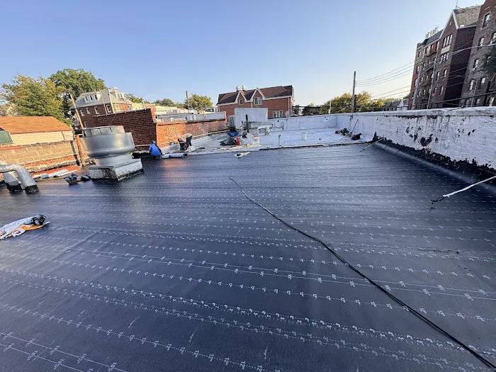 Frank Construction Corp Roofing&Gutters&Siding Picture 3