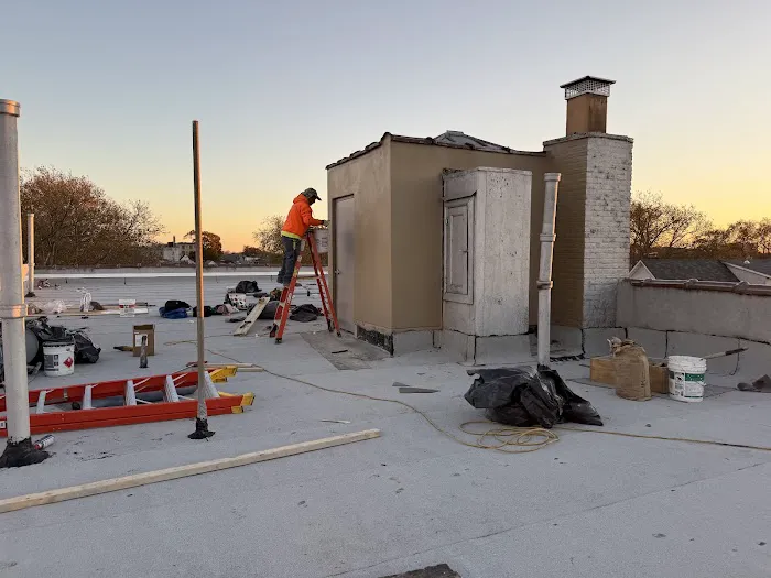 Frank Construction Corp Roofing&Gutters&Siding Picture 1