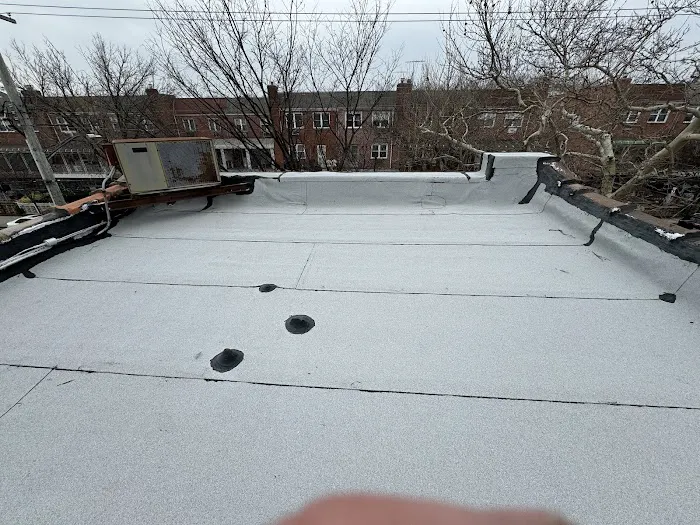 Daniel Parks Roofing & Gutters Picture 2