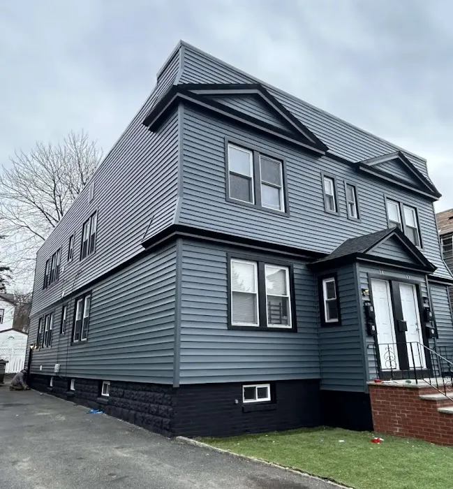 Skyline Roofing & Siding Picture 3