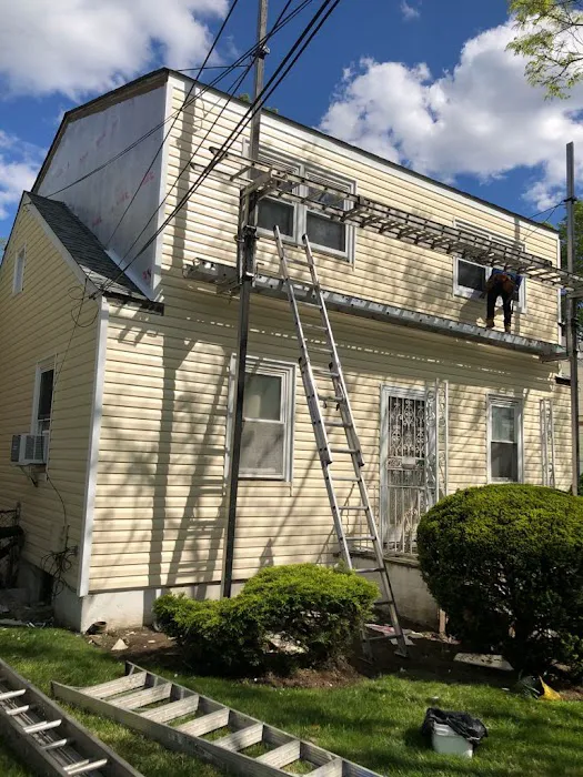 Ray's Roofing & Siding Picture 2