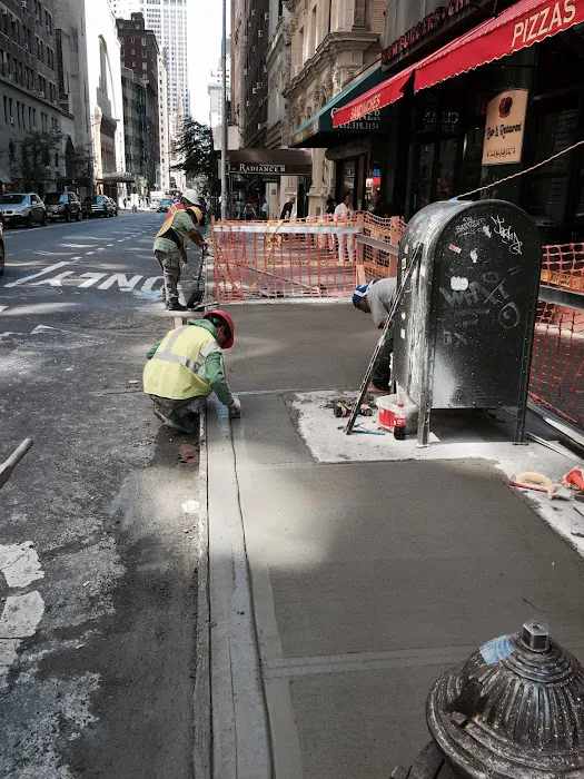 234 E 204Th Street Picture 3