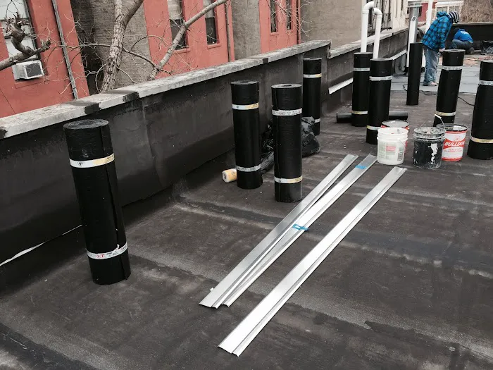 234 E 204Th Street Picture 6