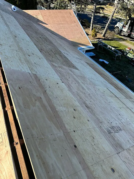 RH RENOVATION LLC Picture 7