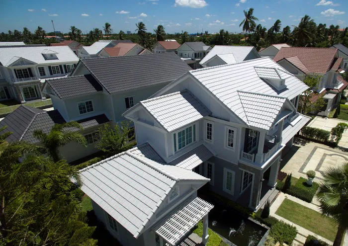 AMERICAN ROOFING & GUTTER INC Contractors Picture 4