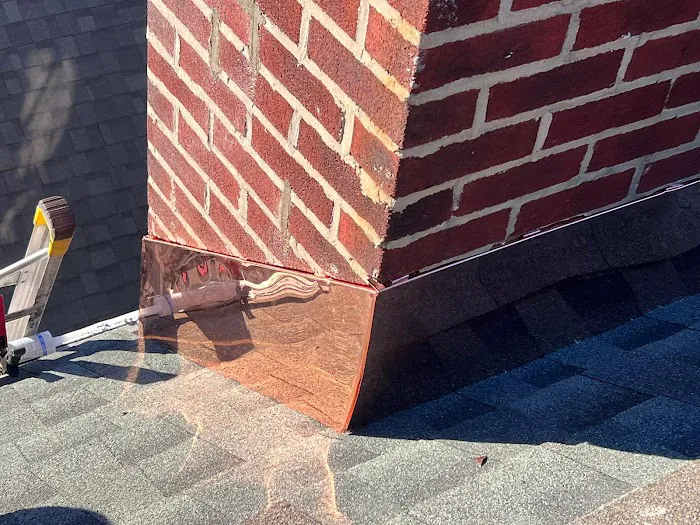 AMERICAN ROOFING & GUTTER INC Contractors Picture 7