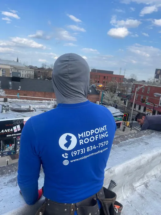 Midpoint Roofing Picture 2