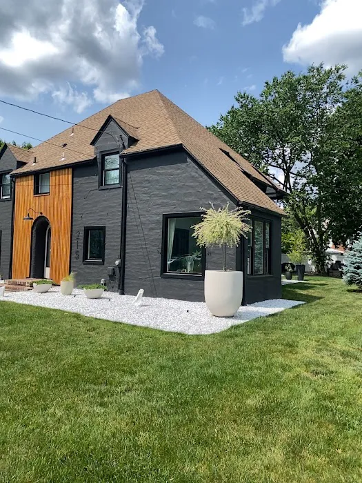 Botani Exteriors LLC Picture 1