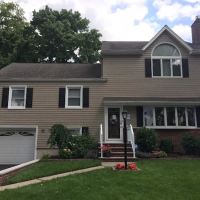 Powell's Roofing & Siding ico