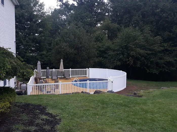 Segelman Shaw Roofing, Siding & Gutters Picture 2