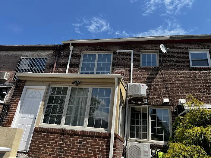 Reliable Seamless Gutters Picture 7